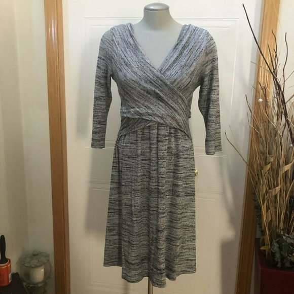 AMADI Anthropologie Lola Cross Wrap Knit Dress Light Gray Size Large - Picture 11 of 12